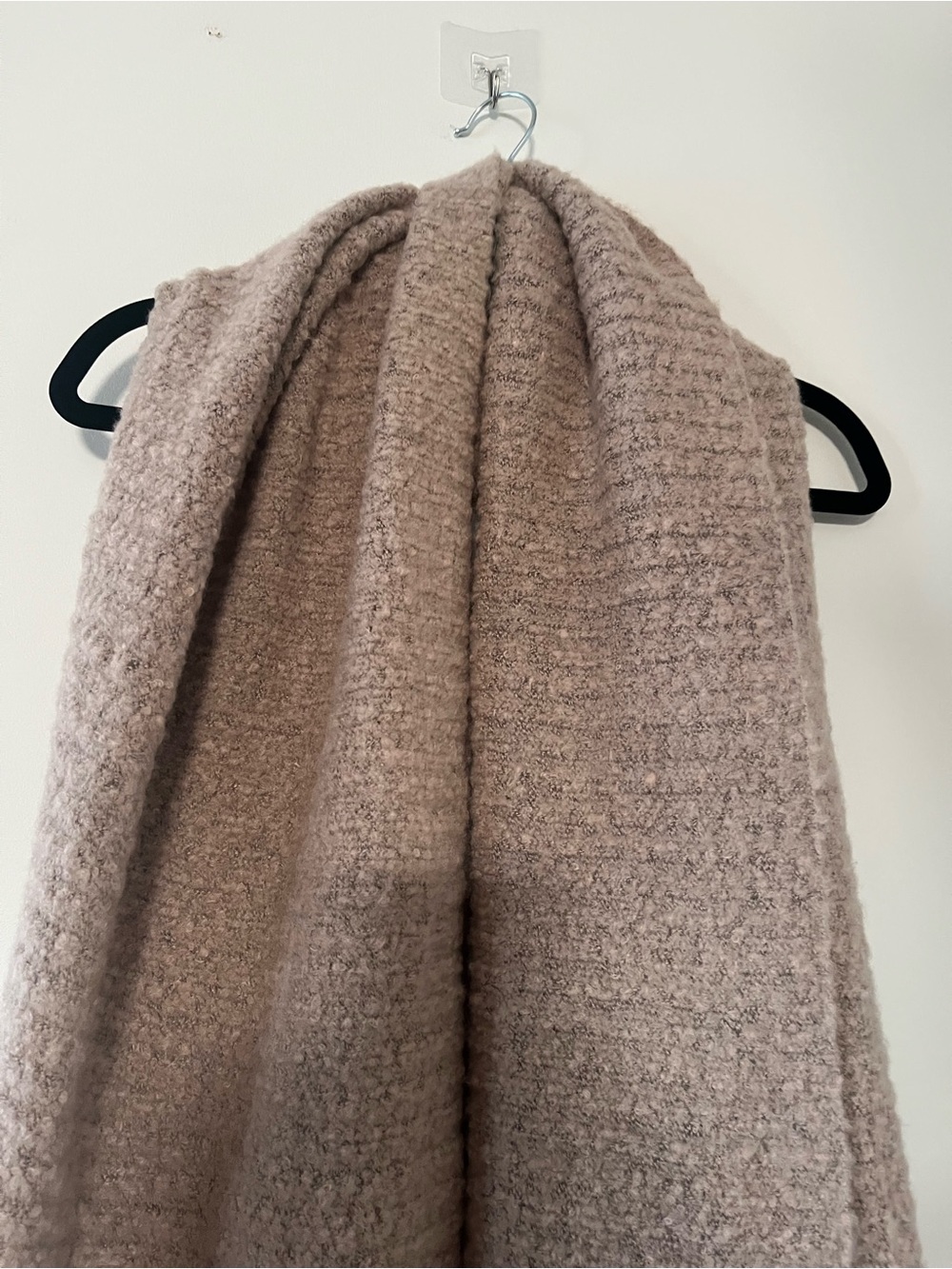 NWT Torrid Taupe Tan Boucle Knit Blanket Scarf One Size Cozy Neutral Earthy - Picture 6 of 8